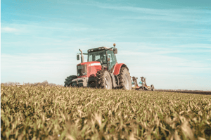 Traktor Landwirtschaft Feldarbeit